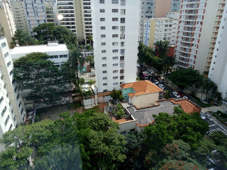 Apartamento Localizado na Rua Otávio Nébias Bairro do Paraíso em São Paulo