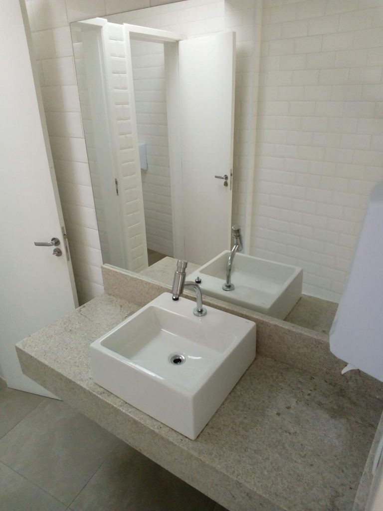 Apartamento Localizado na Rua Otávio Nébias Bairro do Paraíso em São Paulo